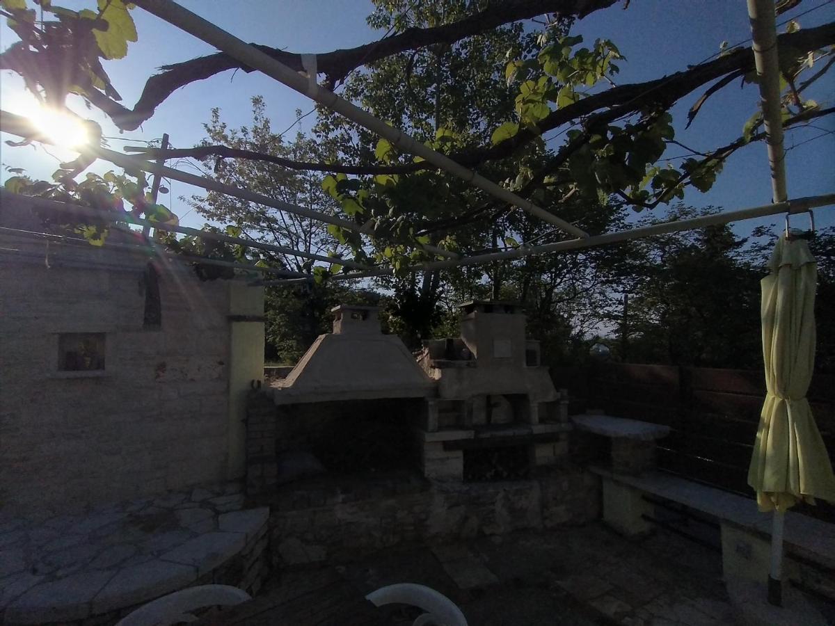 Stonemakers Hide Villa Karyotikon Exterior photo