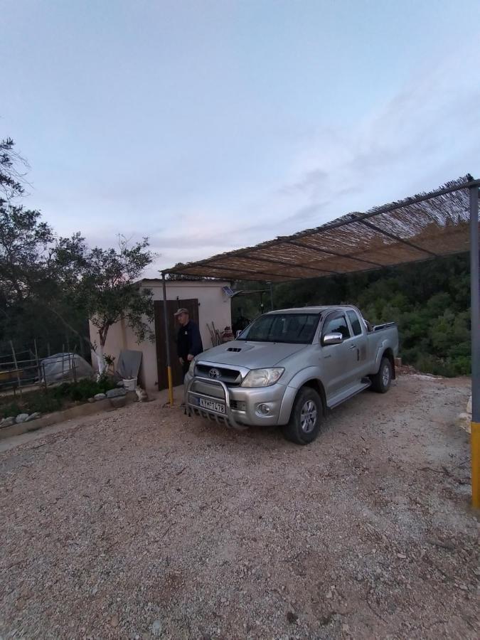 Stonemakers Hide Villa Karyotikon Exterior photo